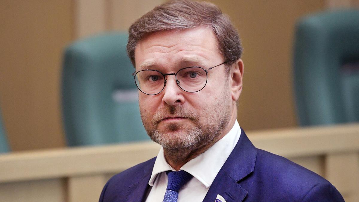 Константин Косачев призвал работать с нерусскими общинами за рубежом