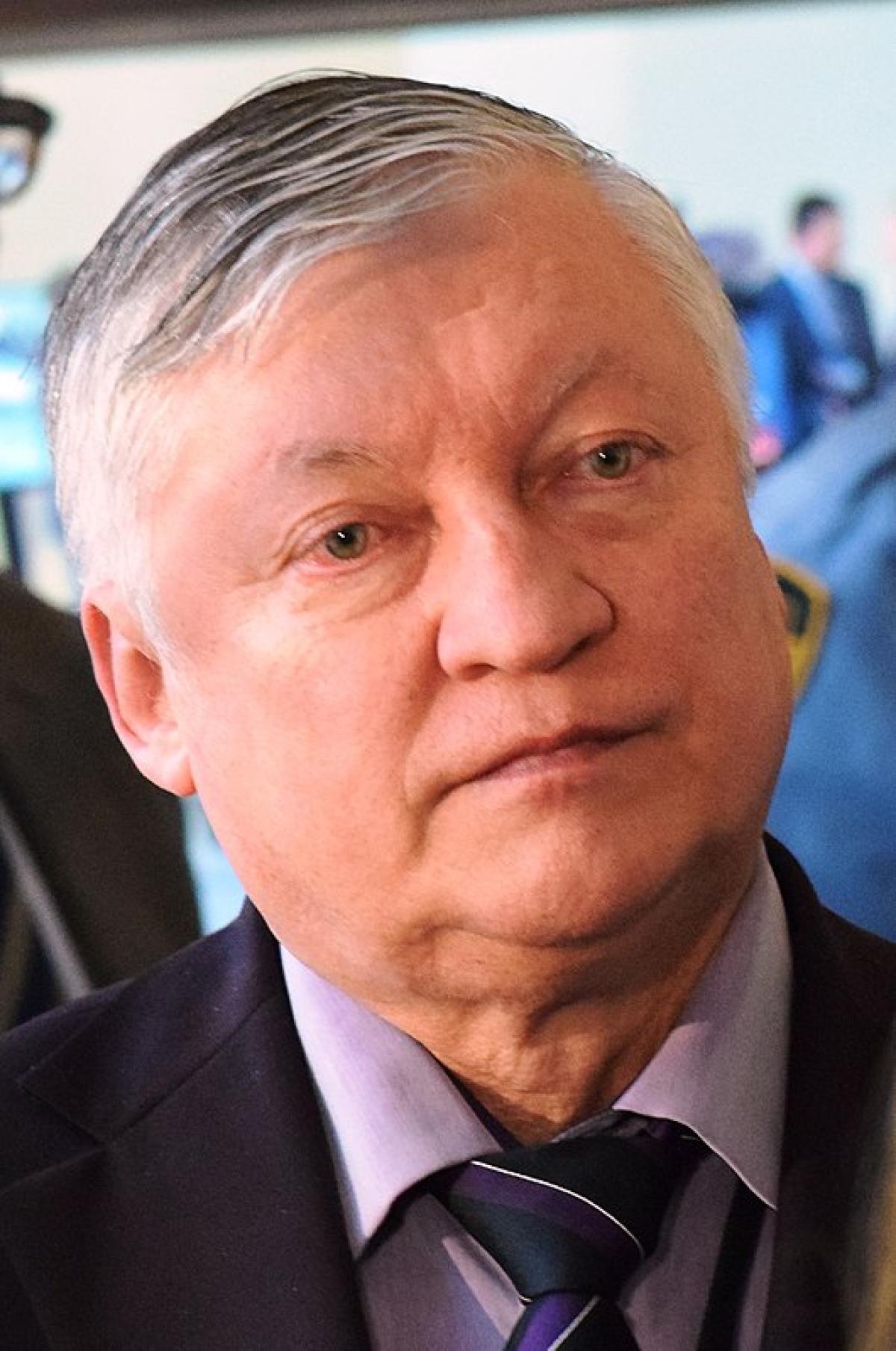 Сегодня отмечает свой день рождения Член попечительского совета Фонда защиты Русского Мира, депутат Государственной Думы, двенадцатый чемпион мира по шахматам Анатолий Евгеньевич Карпов